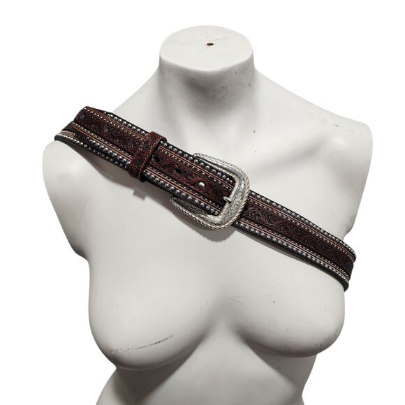 Tony Lama Men Leather Tooled Belt Sz 40 Western Equestrian Cowboy Floral Studded - Picture 1 of 9